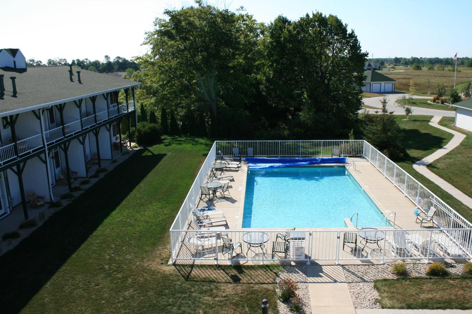 Birchwood Lodge Систер-Бэй Экстерьер фото