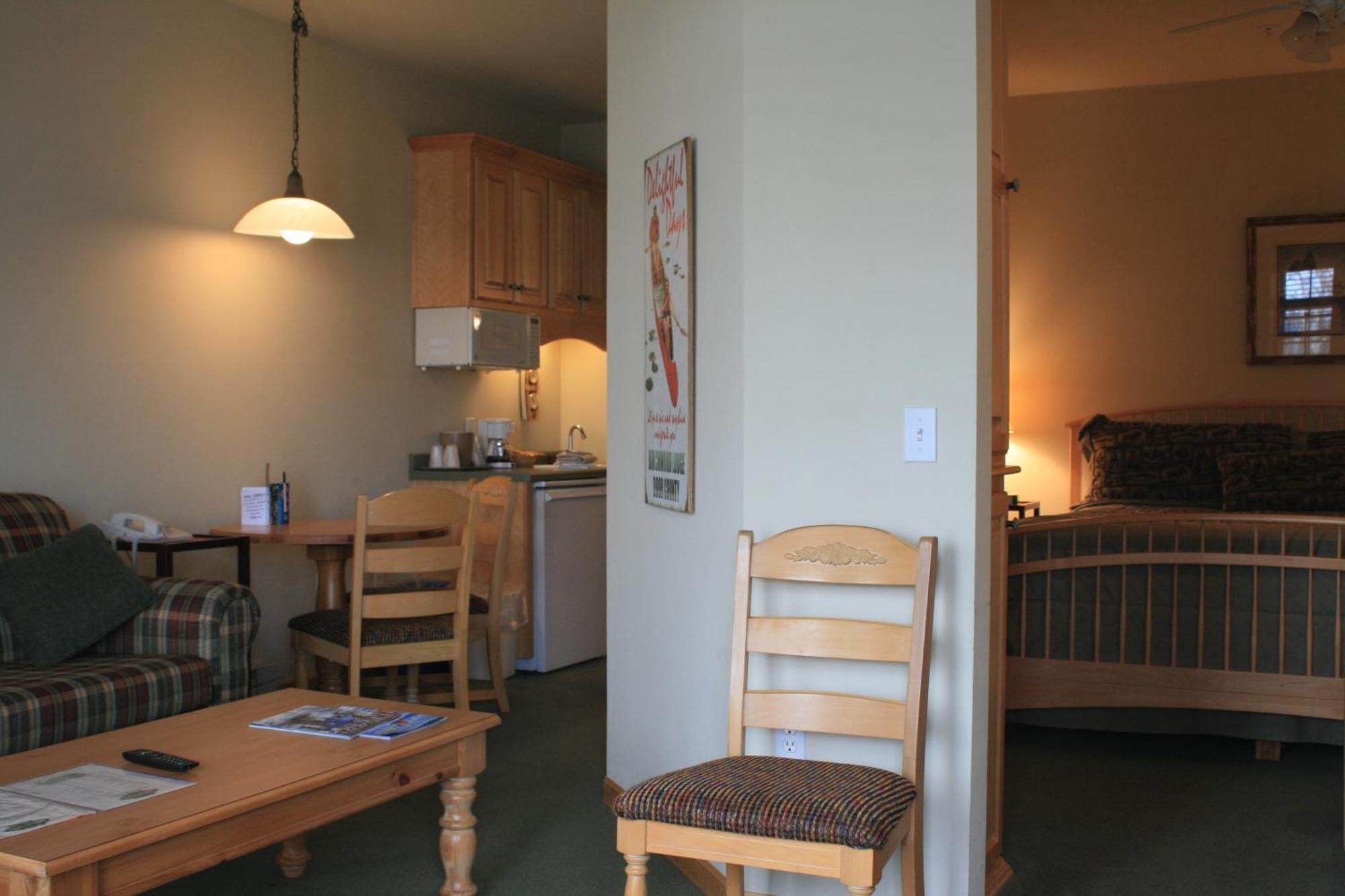 Birchwood Lodge Систер-Бэй Экстерьер фото