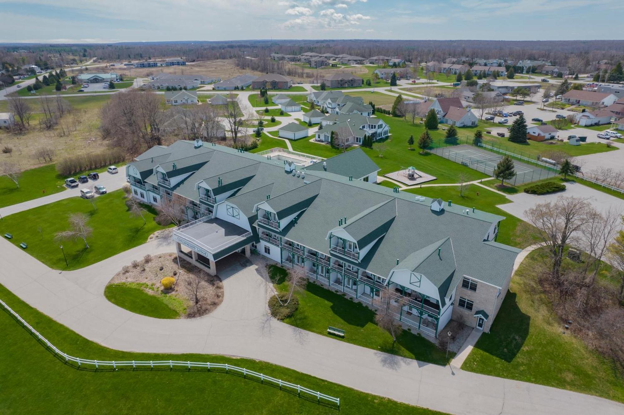Birchwood Lodge Систер-Бэй Экстерьер фото