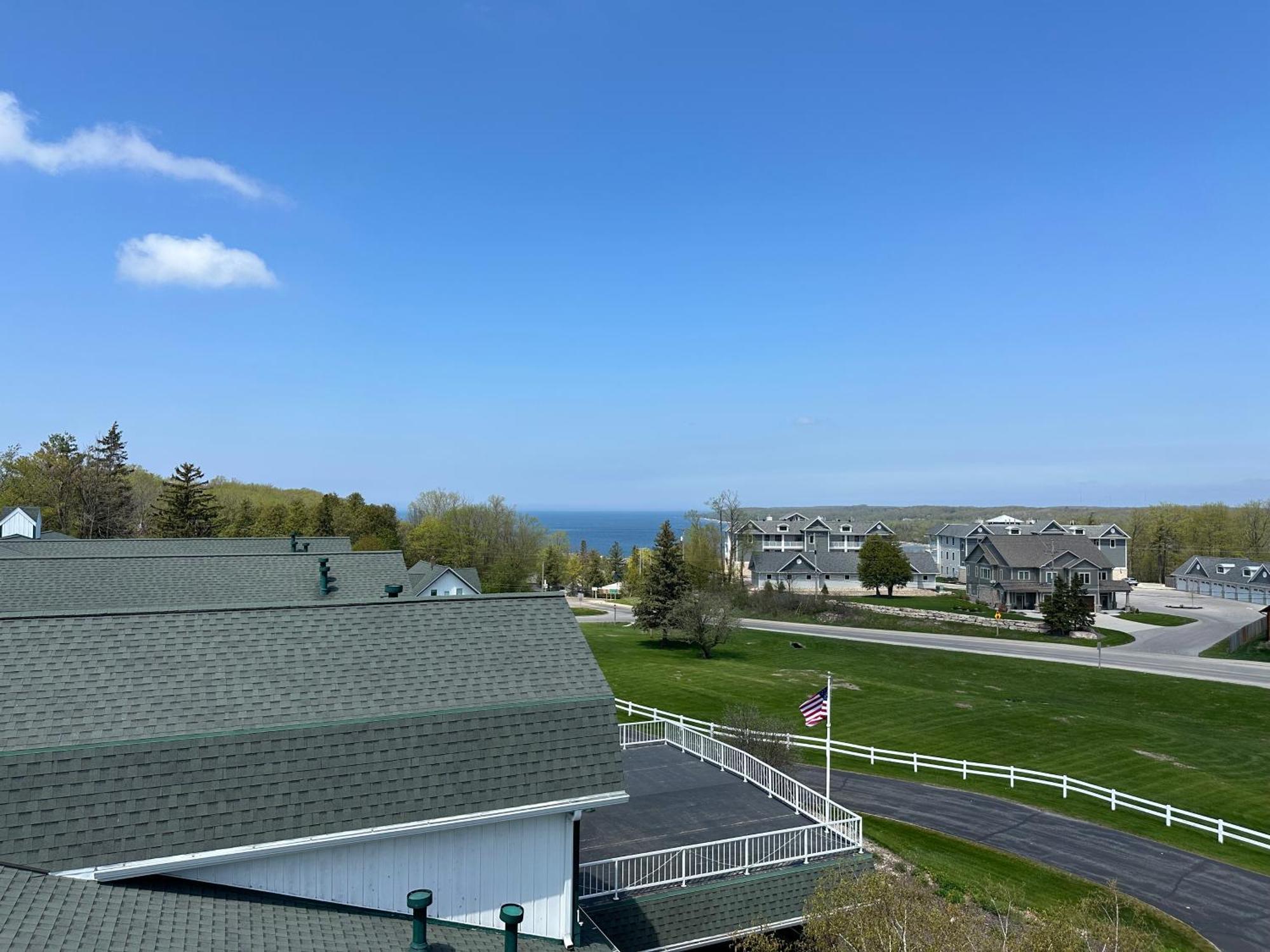 Birchwood Lodge Систер-Бэй Экстерьер фото