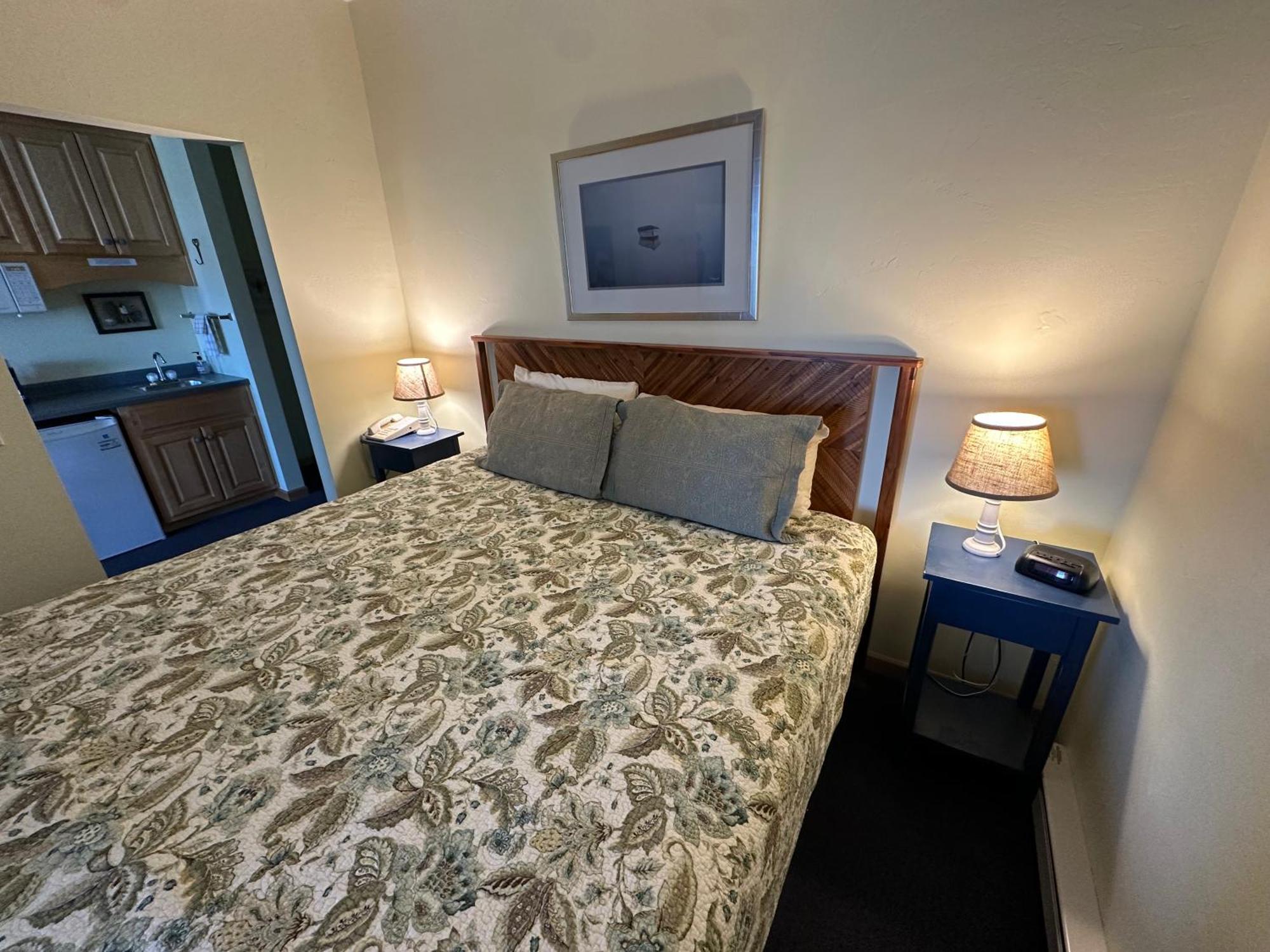 Birchwood Lodge Систер-Бэй Экстерьер фото